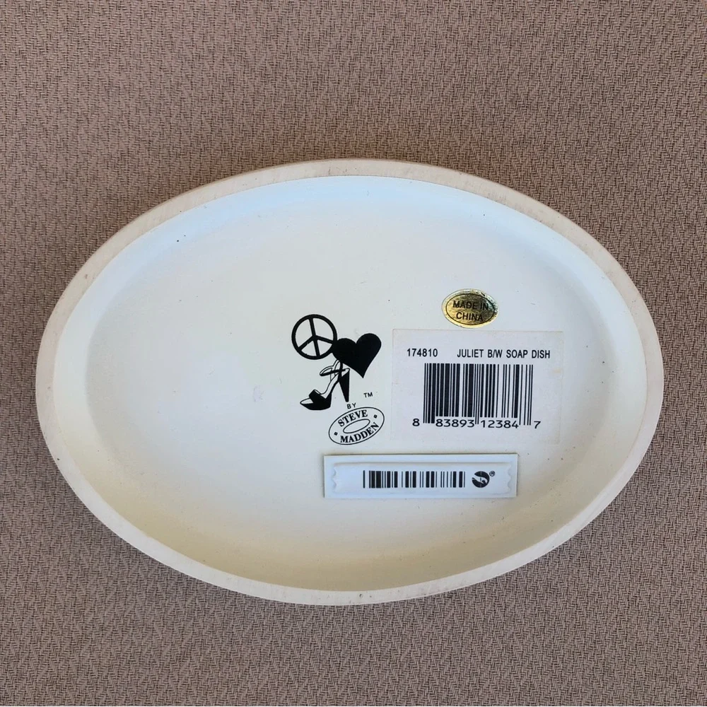 Steve Madden Ceramic Juliet Soap Dish Vase Black White floral Bathroom Accessory